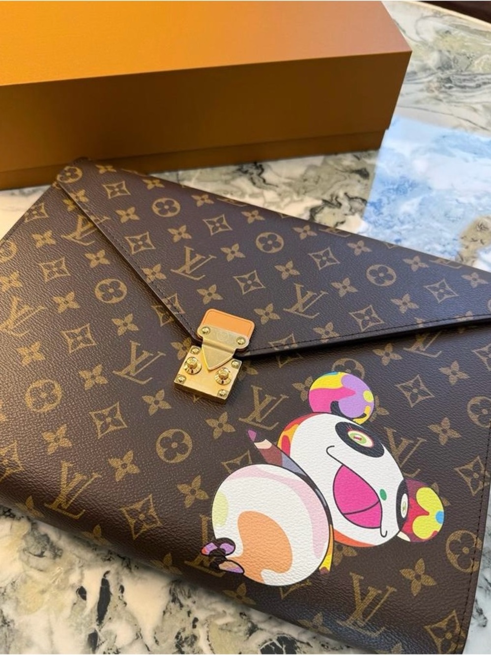 Louis Vuitton Brown Monogram Envelope Laptop Organizer - Picture 4 of 9
